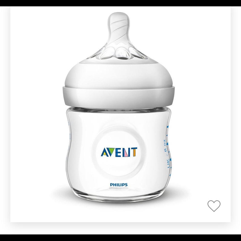 4 oz avent baby bottles. 8 of them.